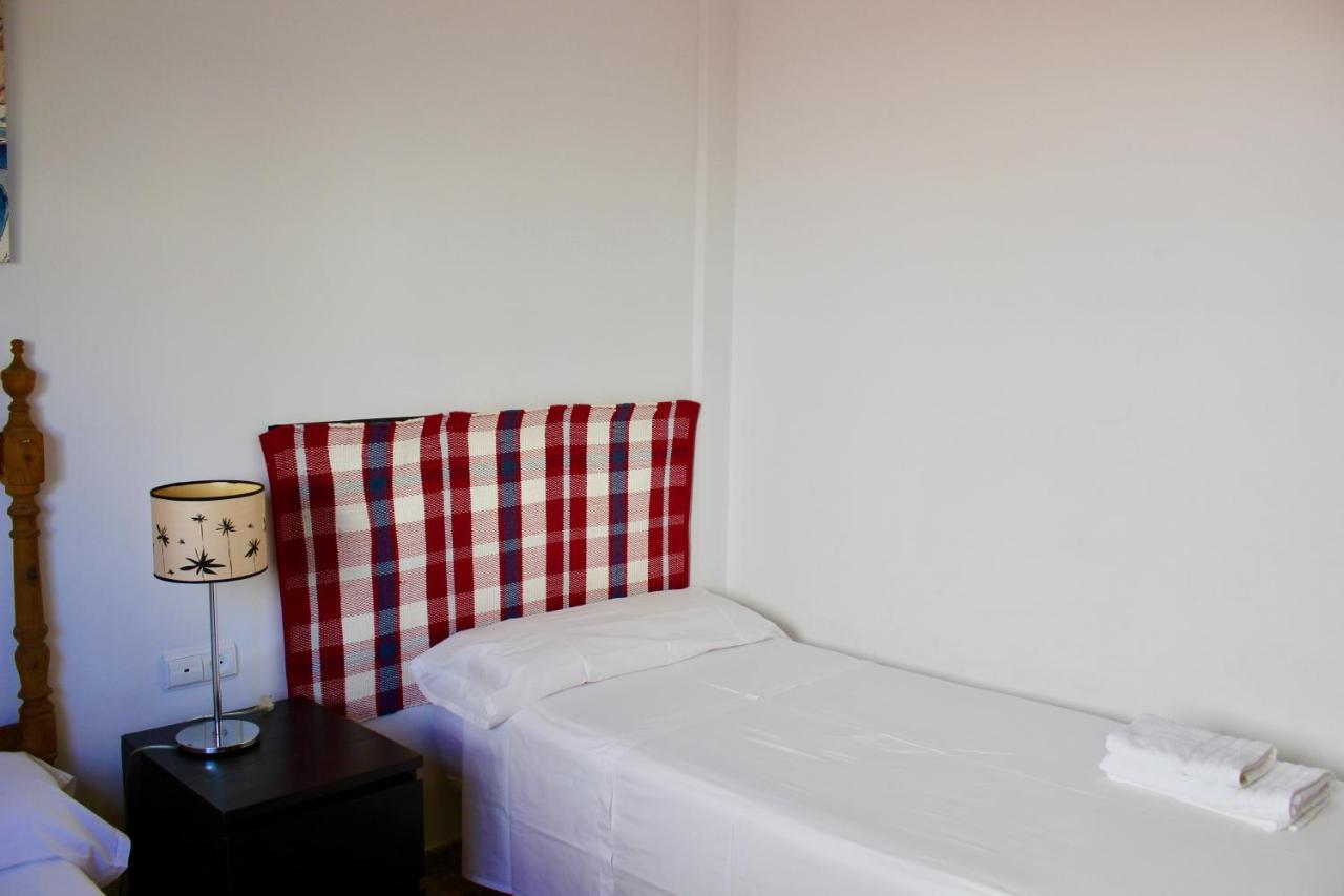 Espectacular Atico Con Parking Y Terraza Con Bbq Leilighet Salobreña Eksteriør bilde