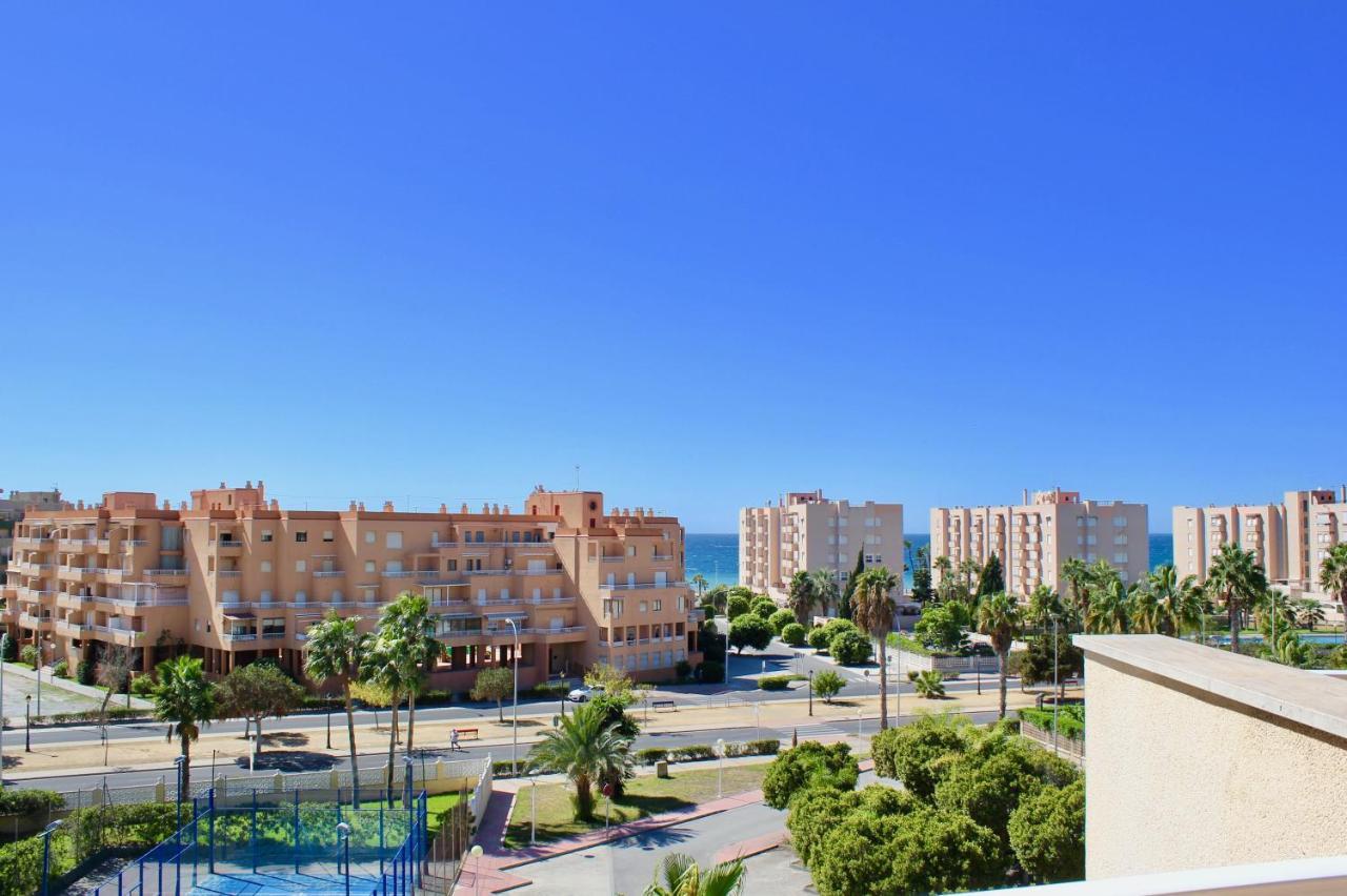 Espectacular Atico Con Parking Y Terraza Con Bbq Leilighet Salobreña Eksteriør bilde
